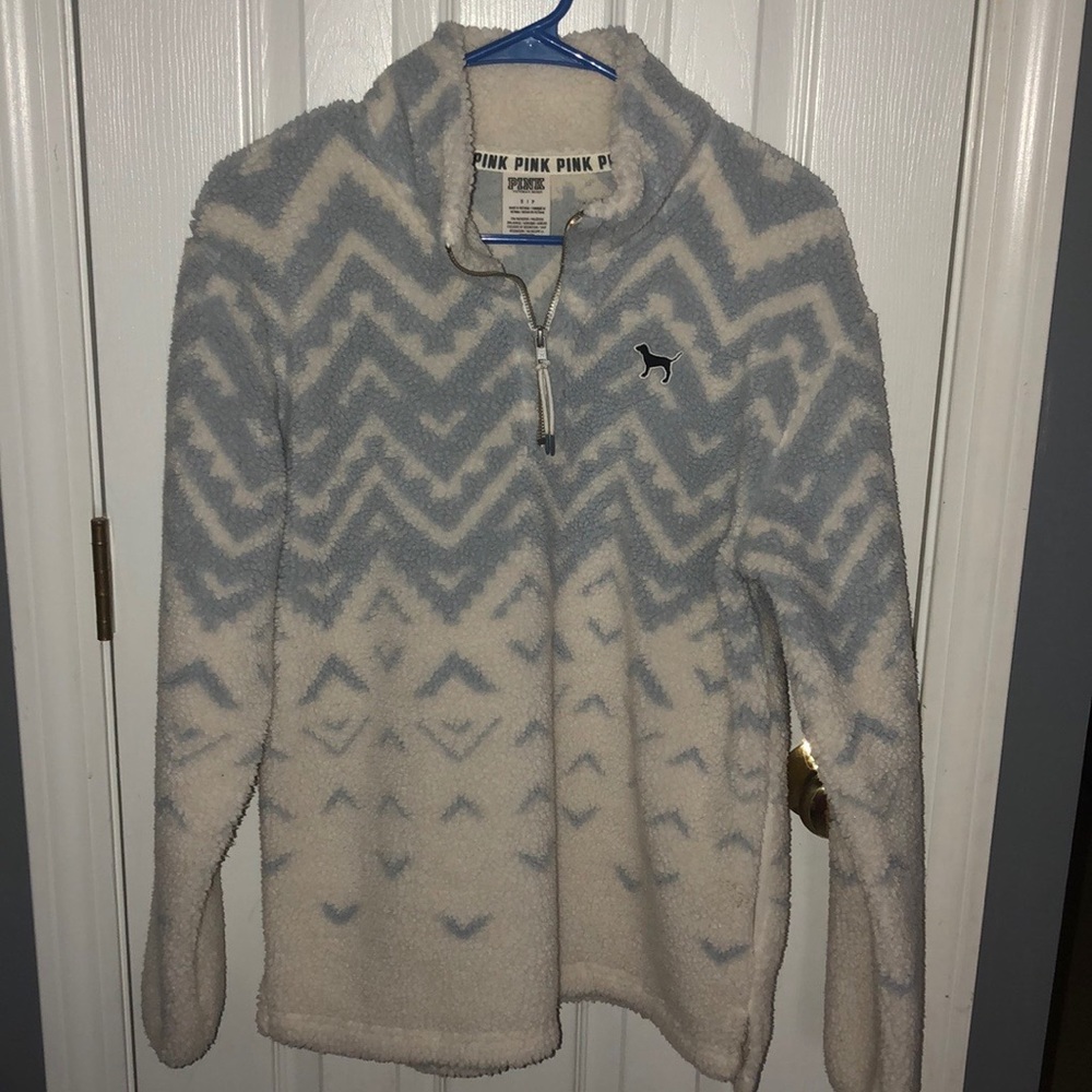 Fuzzy Pullover